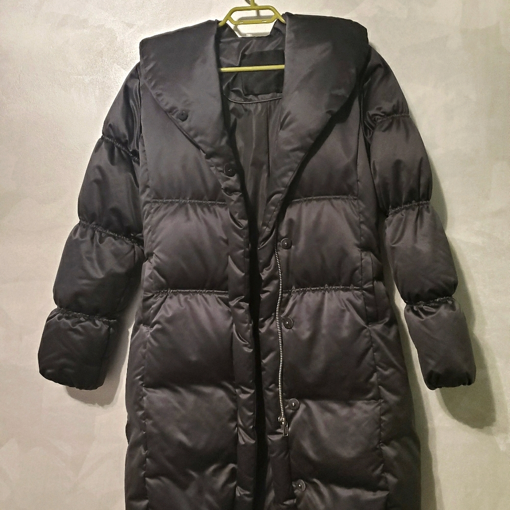 Puffy winter jacket in grayish green